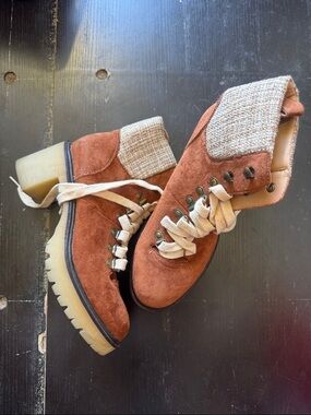 Mi.iM Rust Suede Lace-Up Ankle Boots with Cream Cuff